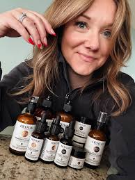 Isuzu vehicle tail light guards and trim packages discussion