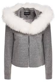 Selma Cilek Kisa Kase Yakasi Kurklu Kaban Moda Stilleri Stil Magazalar