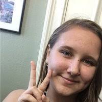 Emily Buxbaum's Instagram, Twitter & Facebook