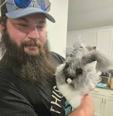 My poor mom could barely get to her chair for band practice for fear of  this yahoo constantly underfoot. She was literally shuffling her feet. “I  don't feel special. I feel harassed.” |