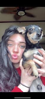 Larissa Carpenter's Instagram, Twitter & Facebook