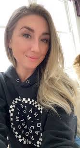 Taylor Lashua's Instagram, Twitter & Facebook