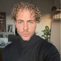 100+ profili “Cosma”