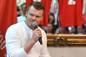 Collaboration johnariise3@gmail.com head coach flint tønsberg married to @louiseangelicariise manager erland bakke +90015200 erland@motormouth.no. John Arne Riise Explains Liverpool S Premier League Struggles Despite Fine European Form Mirror Online