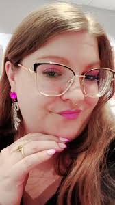 Oh please, no one is going to notice if you wear a pink uniform to work. 3  Panels