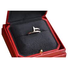 Maybe you would like to learn more about one of these? Bague Cartier Juste Un Clou En Or Blanc Et Diamants Argente Ref 269235 Joli Closet