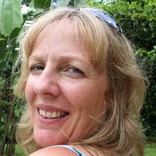 Sarah dewing (@saratonin1)