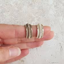 How To Clean Your Silver Jewelry In 7 Easy Steps Cleaning Silver Jewelry Silver Jewelry Cleaner Tarnished Silver Jewelry