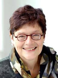 MEDICAL WOMEN: AMBASSADORS OF CHANGE IN A CHALLENGING GLOBAL WORLD