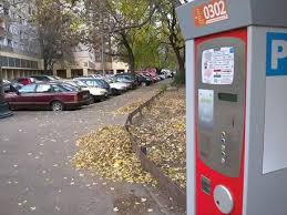 Egyedi parkolási árajánlatért, parkolójegyekkel kapcsolatos bővebb információért kérjük tudnivalók a parkoláshoz: Yammellgiwdunm