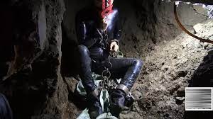 BoundHub - Asian girl captive in heavy chains buried alive?