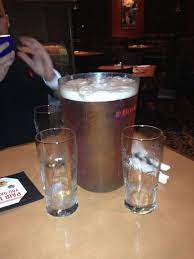 Jamie Stavropoulos On Twitter Bostonpizza Team Pitcher Ten Minutes To Pour 1 Min To Drink Getwasted Drunkkkk Http T Co Lb0xsxsz Twitter