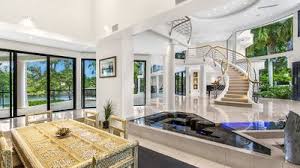Retired prior to general elections 2016. Clive Palmer Bags A 7 5m Brisbane Riverfront Trophy Home