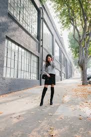 Nggak dikasih krim keju, pelanggan todongkan senpi; A Favorite Outfit Combination Sweater Skirt Over The Knee Boots Trend Envy