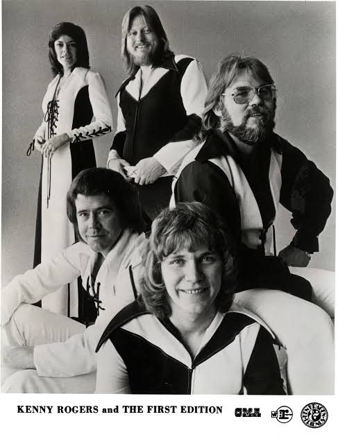 Balladeers like Kenny Rogers don't come around often
