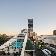 Andares es un ícono de la capital tapatía, un escenario que ha creado e impulsa una agenda cultural, familiar y. Hotel Hyatt Regency Andares Sordo Madaleno Arquitectos Archdaily