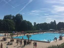 Piscine Du Parc A Belfort Horaires Tarifs Avis Telephone Piscine Pataugeoire Piscine Publique