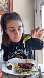 Peperoncini Benefits and Substitutes in Persian Cuisine