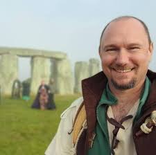 has anyone made a winch bracket for there caddy thinking of making one as I  can't seem to find one for a caddy anywhere only t4 and 5s just wondered  how people