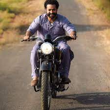 Jr NTR Used This Velocette Bike in SS Rajamouli's RRR. And Yes, They Exited  in 1920s - News18