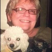 Sandra Chartier's Instagram, Twitter & Facebook