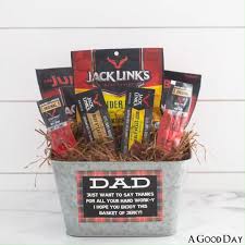 Give Dad A Gift He Will Love When You Make This Jerky Gift Basket Jerky Gift Basket Je In 2020 Father S Day Diy Diy Father S Day Gift Baskets Kids Fathers Day Gifts