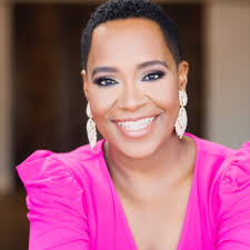 Interview with Mrs. Illinois International 2020 Shana Sissel by SASH Says