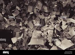 نتیجه جستجوی لغت [scattered] در گوگل
