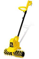 With its 3 in 1 design, this quality vacuum can collect leaves and the vacmaster artificial grass vacuum is specifically designed for outdoor use which makes it perfect for artificial grass and astro turf. 5 Best Artificial Grass Vacuums For Clean Turf Horticulture