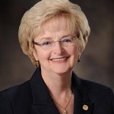 Pat McIntyre Brooks (@812pat)