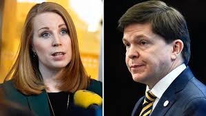 Här finns mer information om regeringsbildningen. Centrumpartiets Talman Andreas Norlen Ger Ny Besked