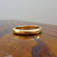Antique Men S Wedding Band 22 Carat Yellow Gold Circa Etsy Mens Wedding Bands Wedding Bands Vintage Wedding Band