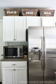 Small Kitchen Remodel With A Modern Farmhouse Style Kitchen Remodel Small Decorating Above Kitchen Cabinets Kitchen Remodel Design
