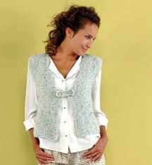 Cependant, selon que ses manches sont plus ou moins larges, il peut être difficile à enfiler et demander quelques ajustements. Epingle Sur Idees Tricots