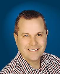 Kate Lochner's Instagram, Twitter & Facebook