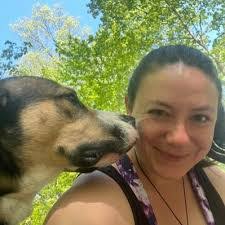 Rachel Ribble's Instagram, Twitter & Facebook