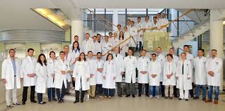 Gastroenterologie und hepatologie, pneumologie und allergologie, endokrinologie und diabetologie sowie ernährungsmedizin translate to englisch: 1 detailseite mit visual Arztinnen Und Arzte Universitatsklinikum Freiburg