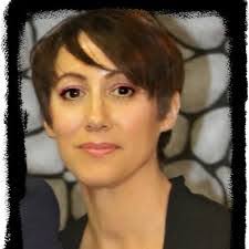 Diedra Thomas's Instagram, Twitter & Facebook