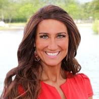 Tara Cabral's Instagram, Twitter & Facebook