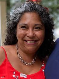 We are pleased to welcome Angela Mansier as the new Medina Square Farmers  Market Manager. Angela has been a resident of Medina for nearly 20 years  with a background in event planning