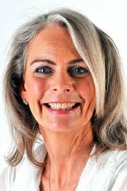 Stephanie Sievert's Instagram, Twitter & Facebook