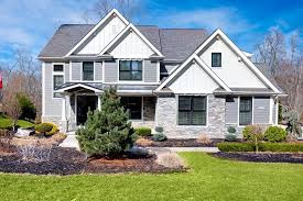 143 Lynwood Dr, Evans City, PA 16033