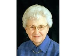 Michelle Mellen's Instagram, Twitter & Facebook