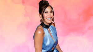 Teri hatcher is an american actress, writer, presenter, and former nfl cheerleader. Teri Hatcher S Favorite Box Hair Color For A Rich Natural Brown Allure