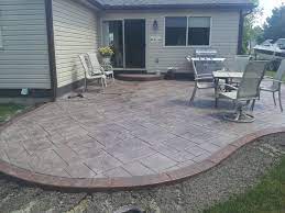 A Simple Guide To Concrete Patio Design Ideas Bw09zu Https Sanantoniohomeinspector Biz A Simple G Concrete Patio Designs Poured Concrete Patio Concrete Patio