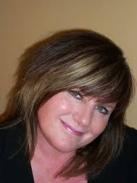 Karen Siggins's Instagram, Twitter & Facebook