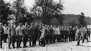The total number of jewish prisoners at mauthausen between 1938 and the end of february 1944 was around 2,760. Horpfade Binational Leben Mit Ns Geschichte War Mein Grossvater Ein Verbrecher Medienkompetenzprojekte Br De