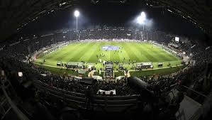 Δείτε το πανό που «ανέβηκε» στην τούμπα λίγο πριν τη σέντρα του ντέρμπι. Kardiako Epeisodio Ypesth Fila8los Toy Paok Sth Toympa Trikalavoice