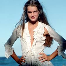 Brooke Shields Reflects on Underage Nudity in The Blue Lagoon: Never  Again | Glamour