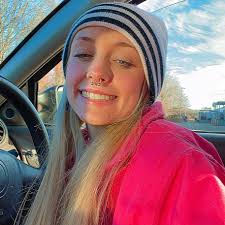 Profile for Lilly Arnold